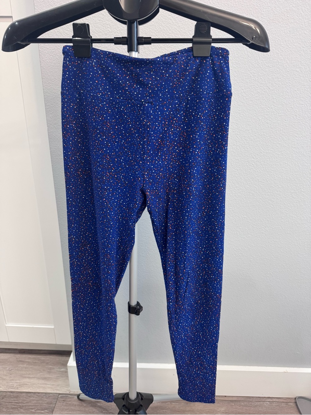 LuLaRoe Royal Blue Leggings with Multicolor Micro Dot Print